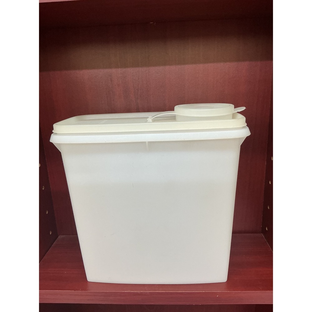 Tupperware Super Oval Modular Mate Sheer White Food Storage Container Pour Spout